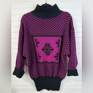 Midnight Blues vintage women’s magenta & black shimmer Aztec checkered sweater L